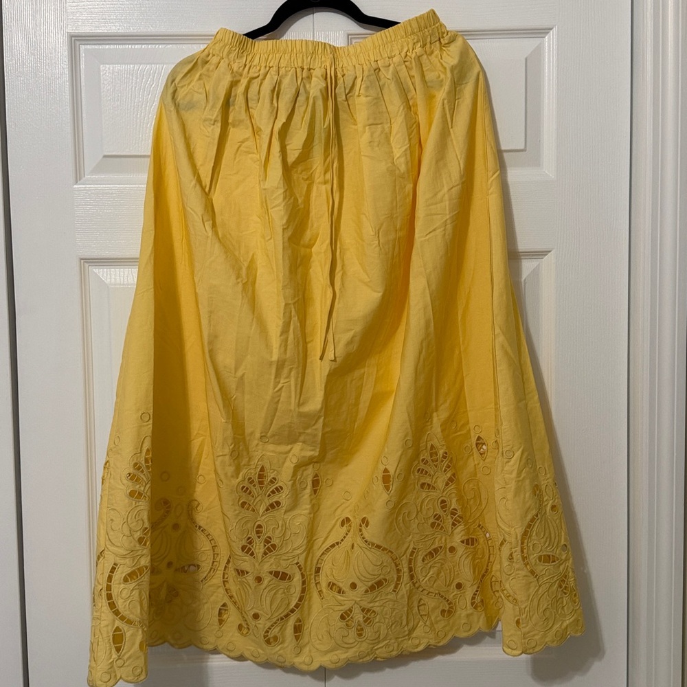 $25 Moon River Mustard Skirt with Cut-Out Design Size Medium